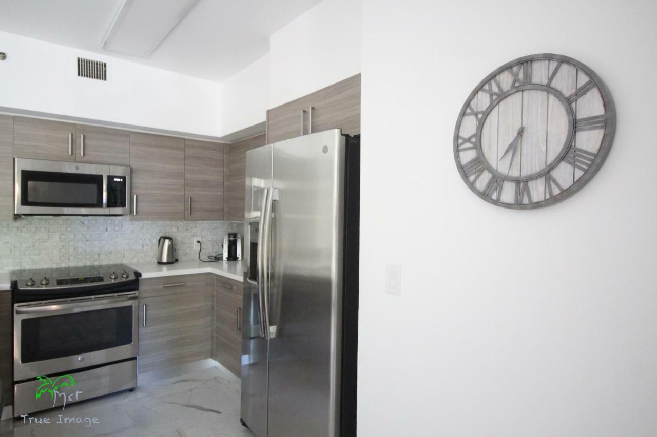 Yacht Club At Aventura 2 Bed 2 Bath Luxurius Cozy Brand New Apartment Екстериор снимка