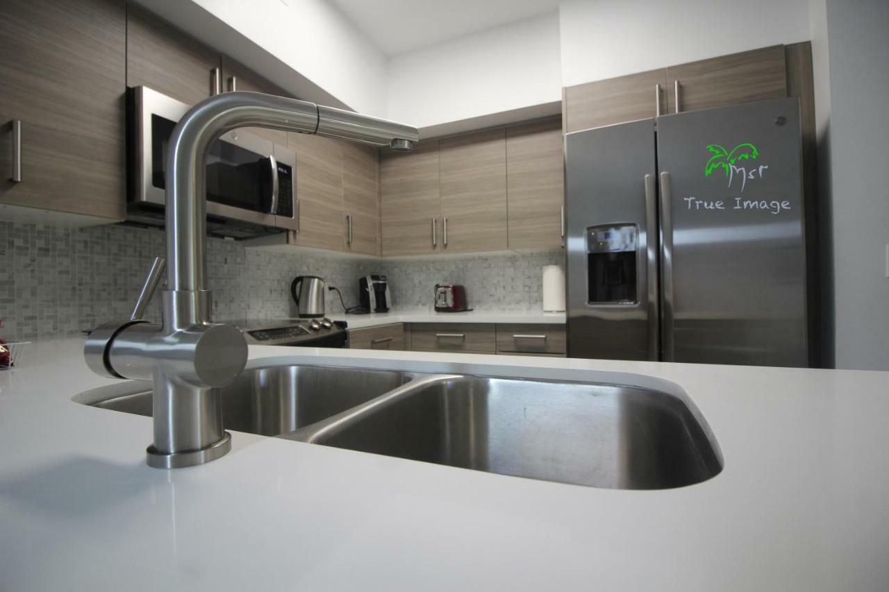 Yacht Club At Aventura 2 Bed 2 Bath Luxurius Cozy Brand New Apartment Екстериор снимка