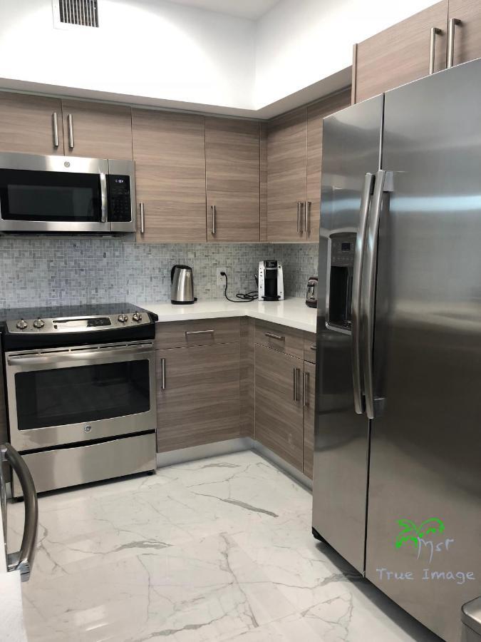 Yacht Club At Aventura 2 Bed 2 Bath Luxurius Cozy Brand New Apartment Екстериор снимка